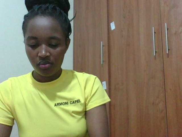 shanizz001 live cam on BongaCams