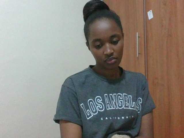 shanizz001 live cam on BongaCams