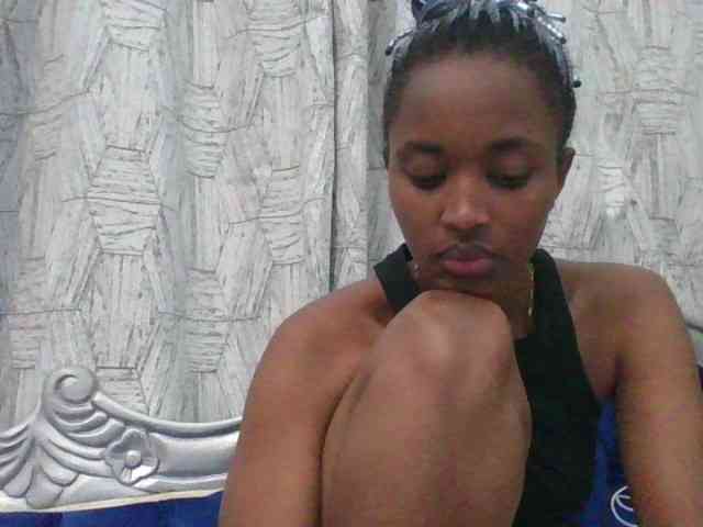 shanizz001 webcam