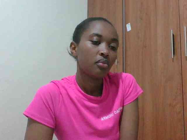 shanizz001 webcam