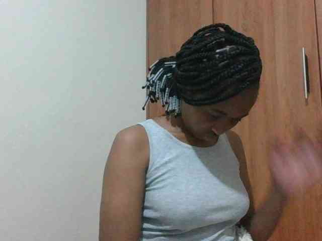 shanizz001 webcam