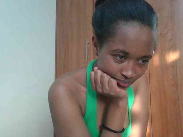 shanizz001 webcam