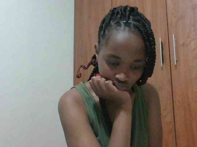shanizz001 webcam