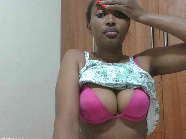 shanizz001 webcam