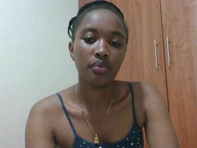 shanizz001 webcam
