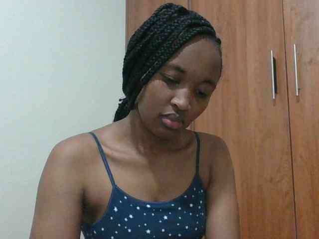 shanizz001 webcam