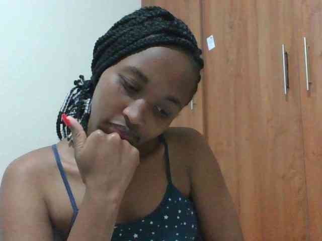 shanizz001 webcam