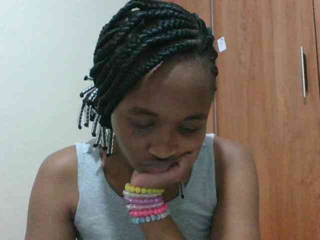 shanizz001 webcam