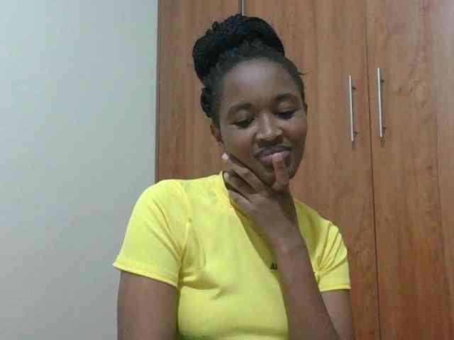 shanizz001 webcam