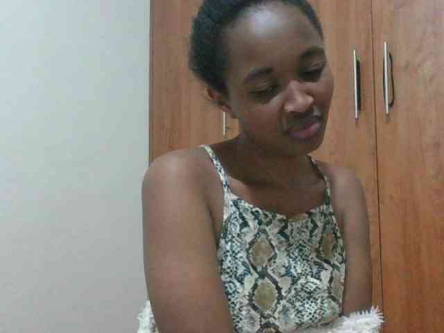 Modella: shanizz001