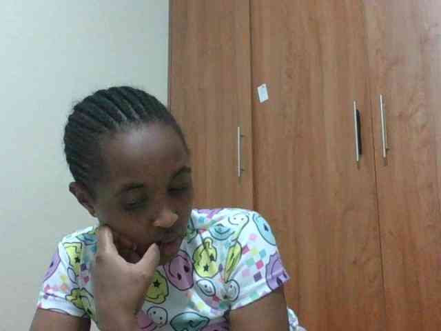 shanizz001 webcam