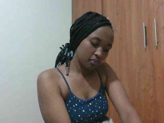 shanizz001 webcam