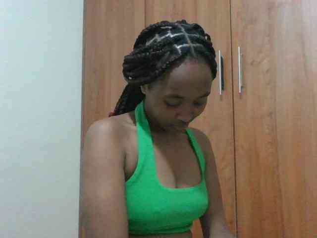 shanizz001 webcam
