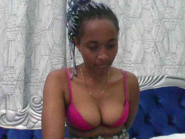 shanizz001 webcam