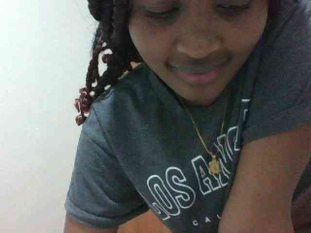 shanizz001 webcam