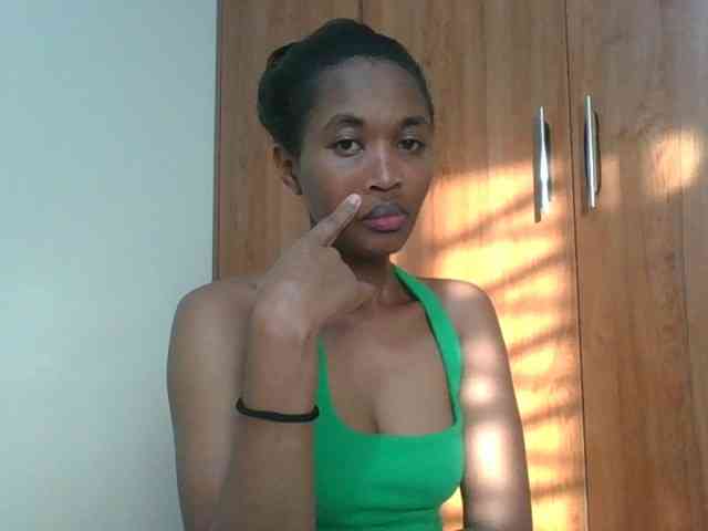 shanizz001 webcam