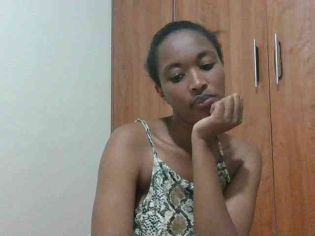 shanizz001 webcam