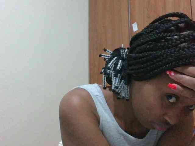 shanizz001 webcam