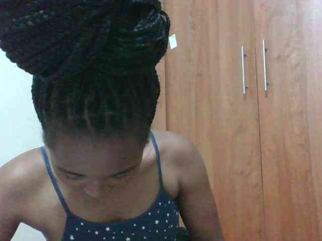 shanizz001 webcam