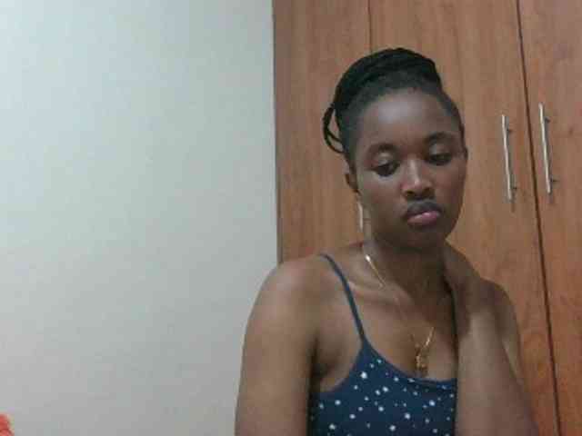 shanizz001 webcam