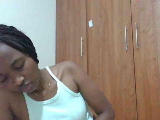 shanizz001 webcam