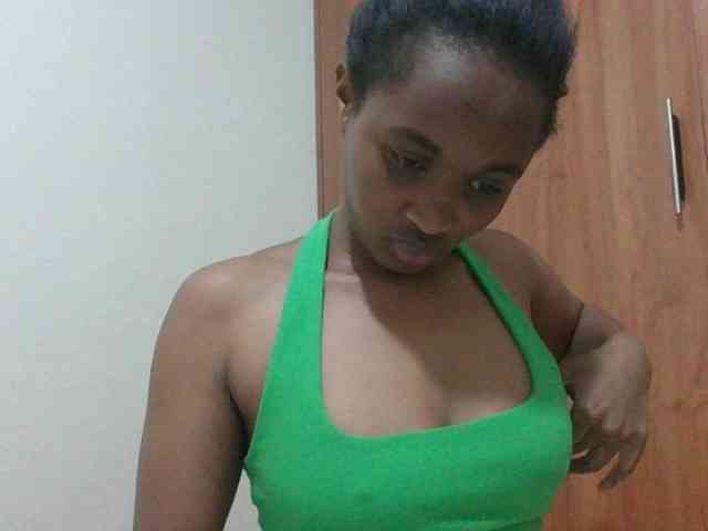 shanizz001 webcam