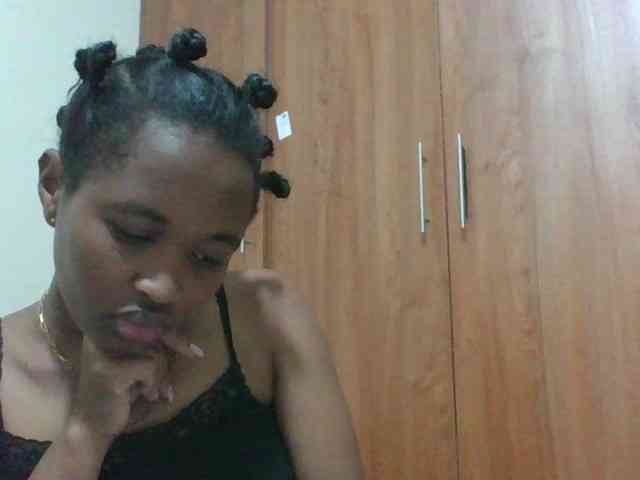 shanizz001 webcam
