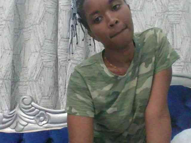 shanizz001 webcam