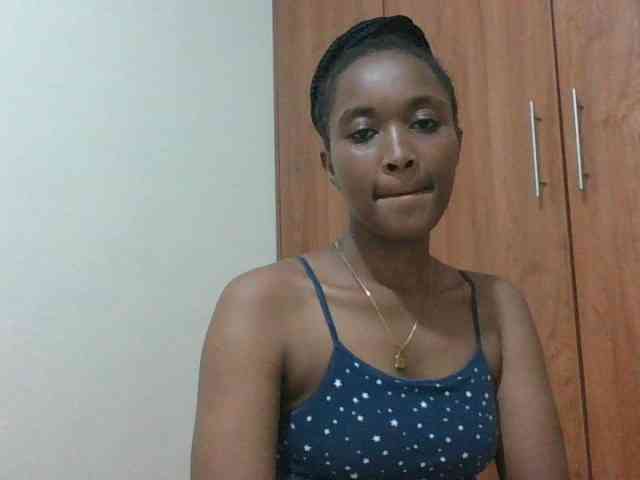 shanizz001 webcam