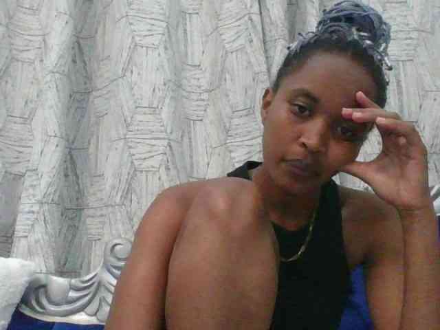 shanizz001 webcam