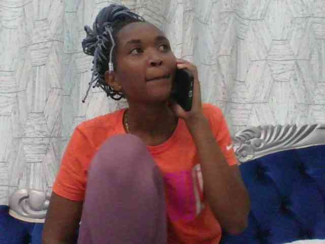 shanizz001 webcam