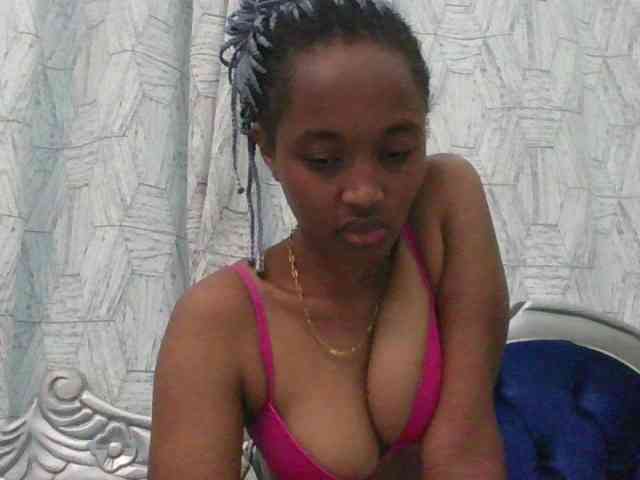 shanizz001 webcam