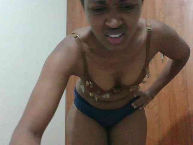 shanizz001 webcam