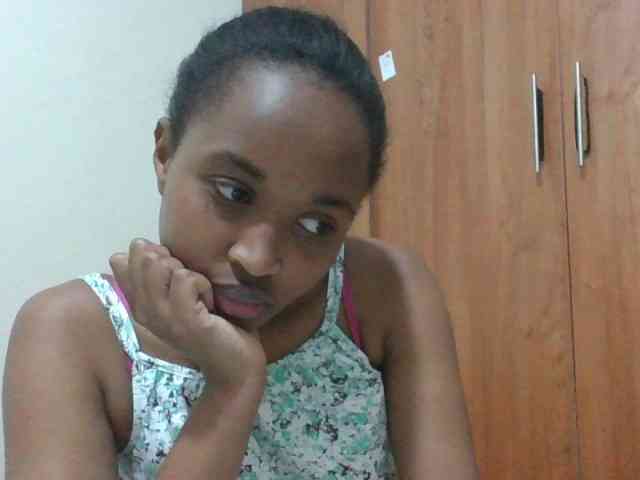 shanizz001 webcam