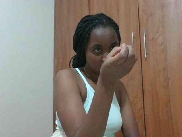 shanizz001 webcam