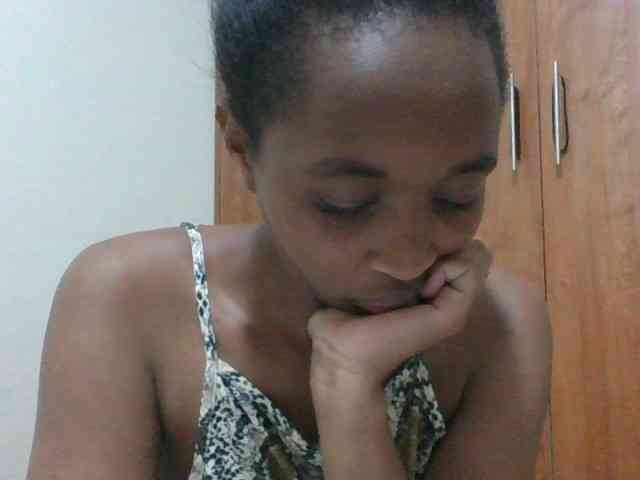 shanizz001 webcam