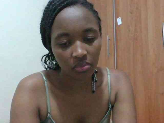 shanizz001 webcam