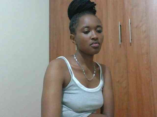 shanizz001 webcam