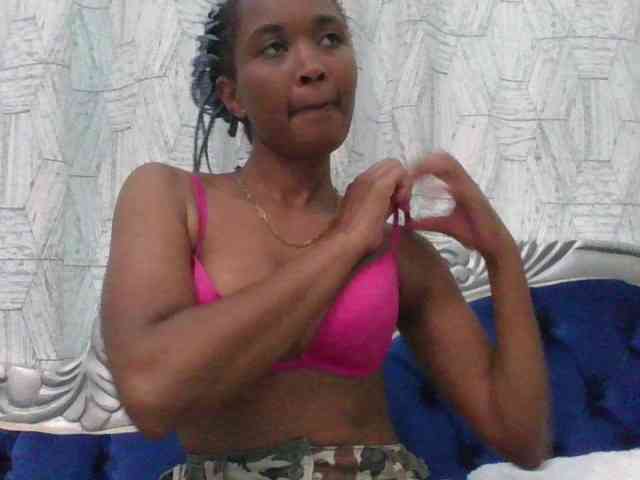 shanizz001 webcam