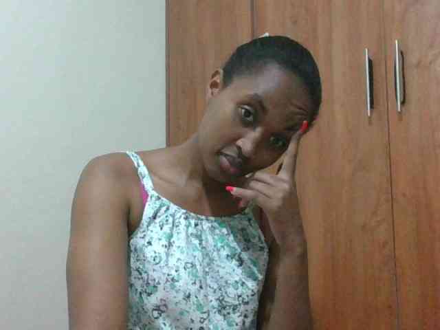 shanizz001 webcam