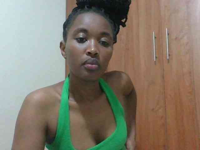 shanizz001 webcam