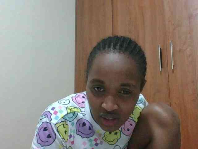 shanizz001 webcam