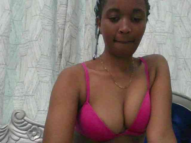 shanizz001 webcam