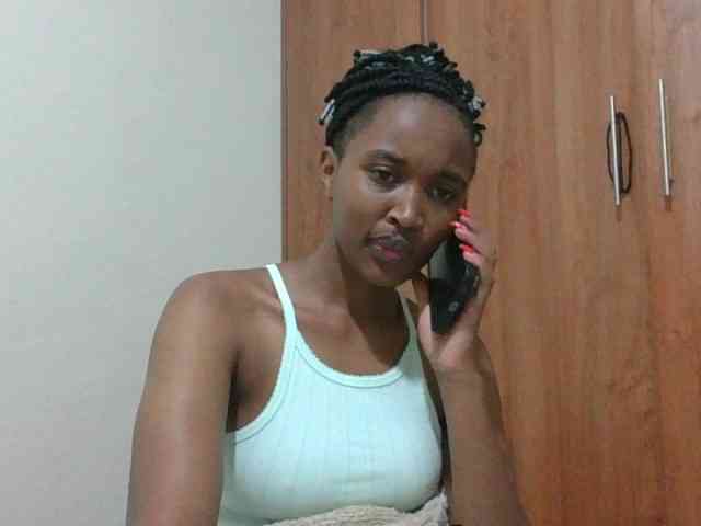 shanizz001 webcam