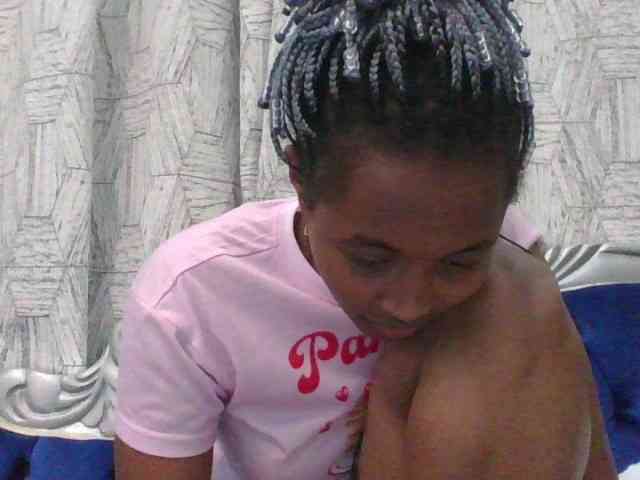 shanizz001 webcam