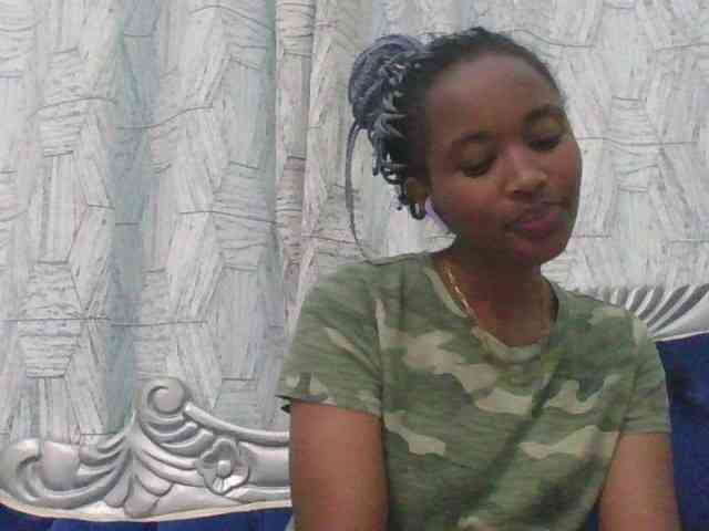 shanizz001 webcam