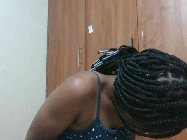 shanizz001 webcam