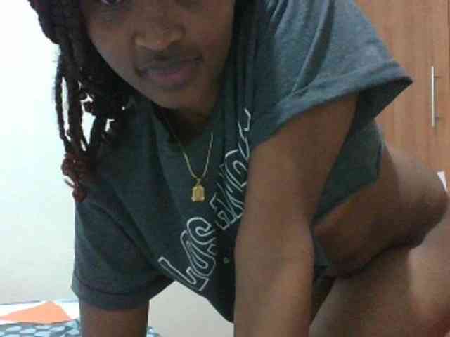 shanizz001 webcam