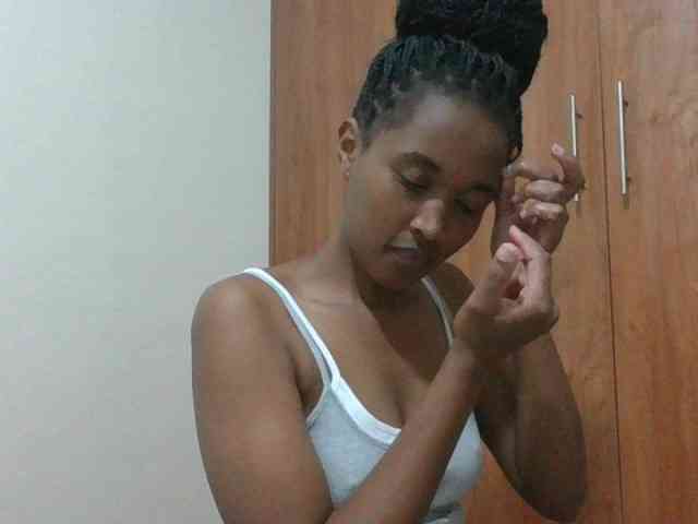 shanizz001 webcam