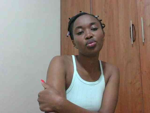 shanizz001 webcam